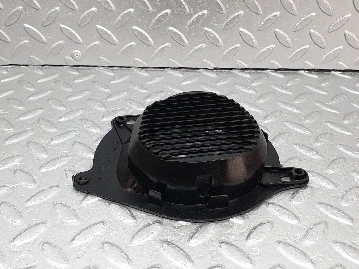 41745 Mercedes-Benz W202 C200 Front Left Door Speaker Cover 2028270583