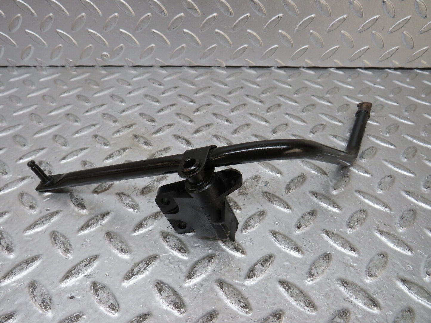 27704 Mercedes-Benz S124 300TE Wagon Accelerator Pedal Linkage 2013010318