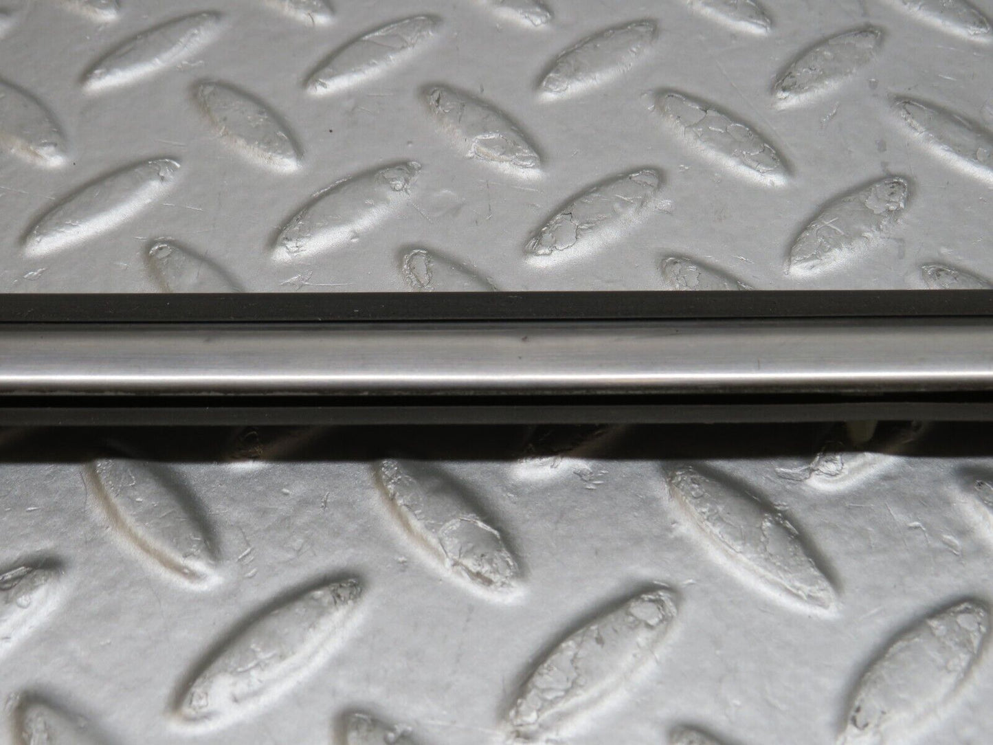 35776 Mercedes-Benz W108 Rear Left Door Centre Moulding Trim