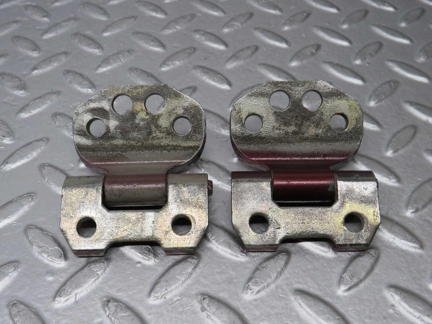 38337 Mercedes-Benz R129 280SL Coupe Right Door Hinge