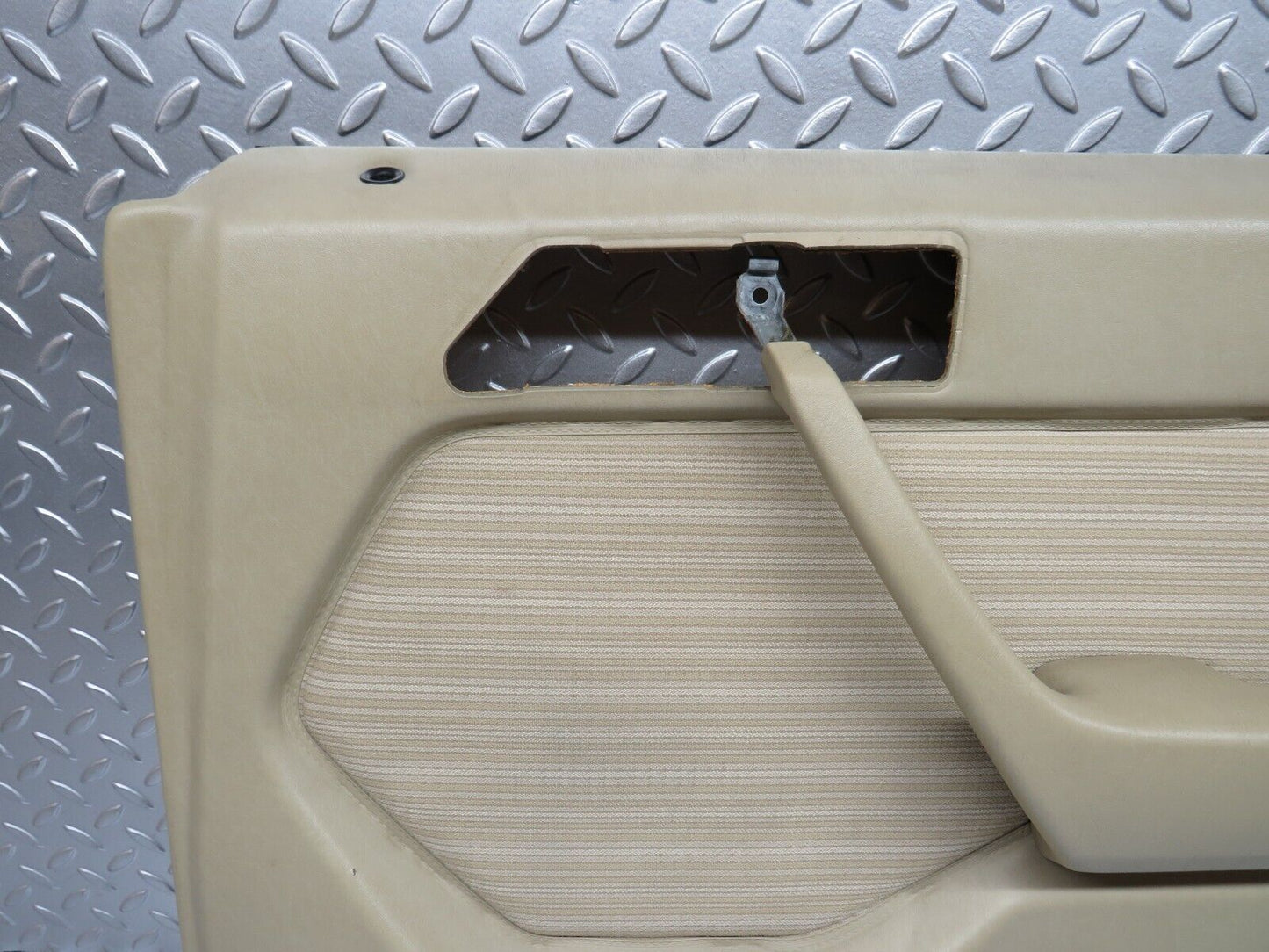 29237 Mercedes-Benz W124 230E Rear Right Door Card Beige 1247370270