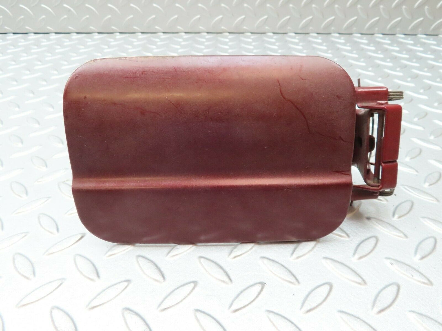 4160 Mercedes-Benz C123 230CE Coupe Fuel Tank Flap Cap 1235840039