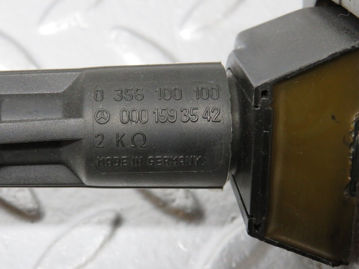 39496 Mercedes-Benz R129 320SL Coupe Ignition Coil 0001587003 0221506444 0001593542