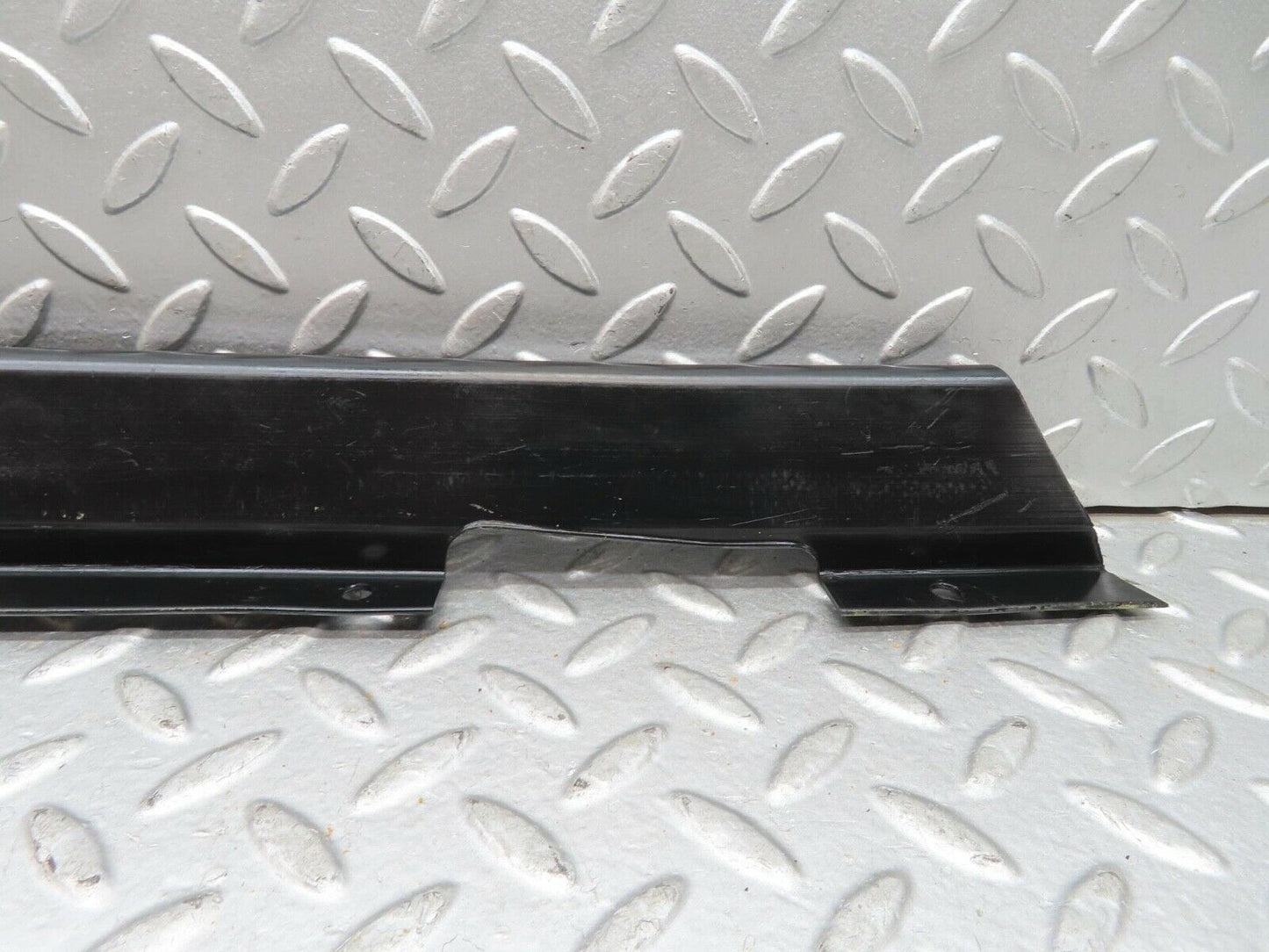 15866 Mercedes-Benz W123 280E Front Right Cable Channel Cover