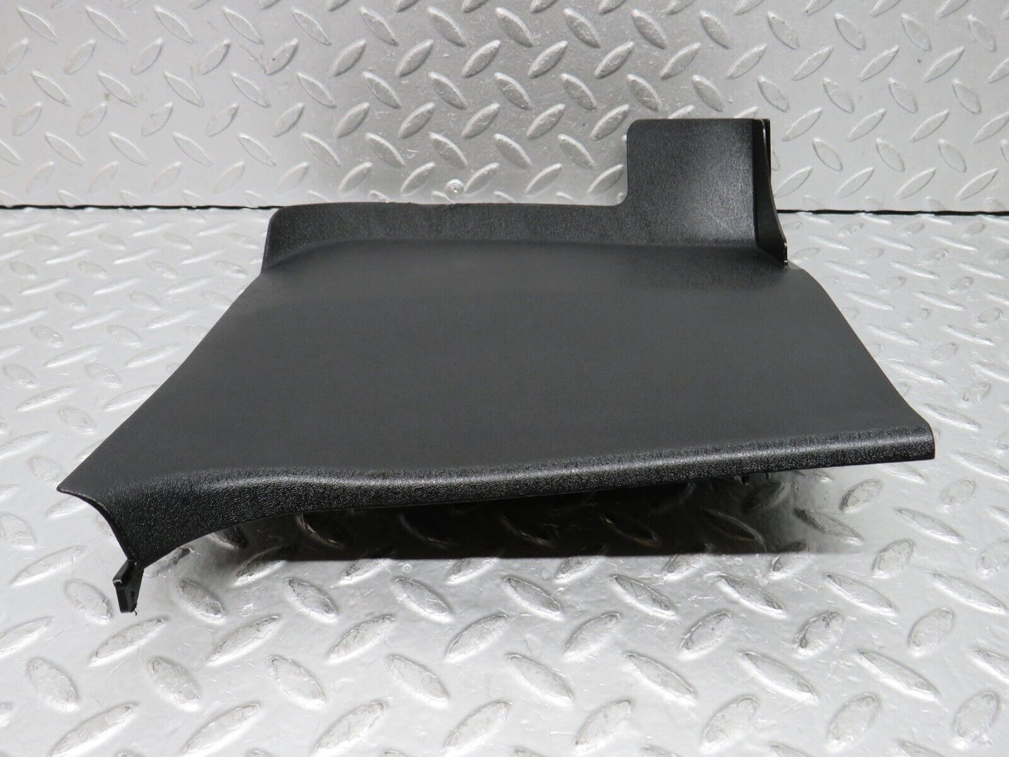 37850 Mercedes-Benz A124 320E Cabriolet Kick Panel Right Black 1246800306 1246880406