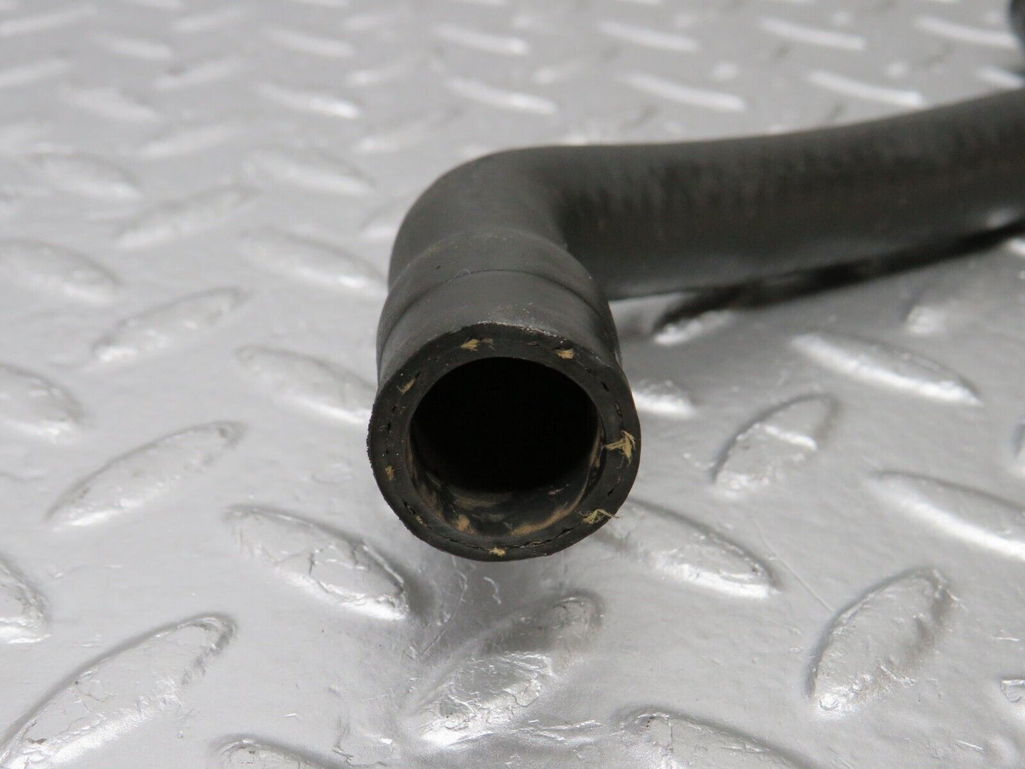 34089 Mercedes-Benz W124 260E Water Cooling Hose Pipe 1248325894