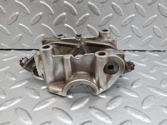 43066 Mercedes-Benz W123 Rocker Arms Camshaft Bearing Block 1020512110