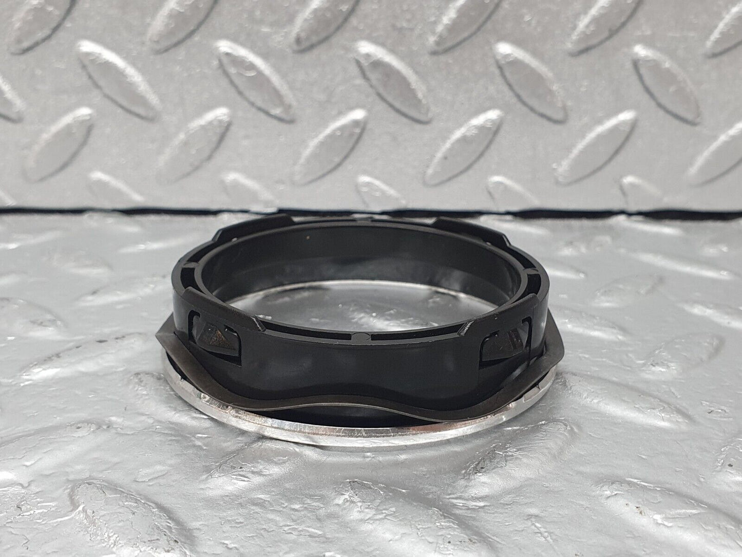 43986 Mercedes-Benz C123 230CE Coupe Dashboard Air Vent Chrome Bezel