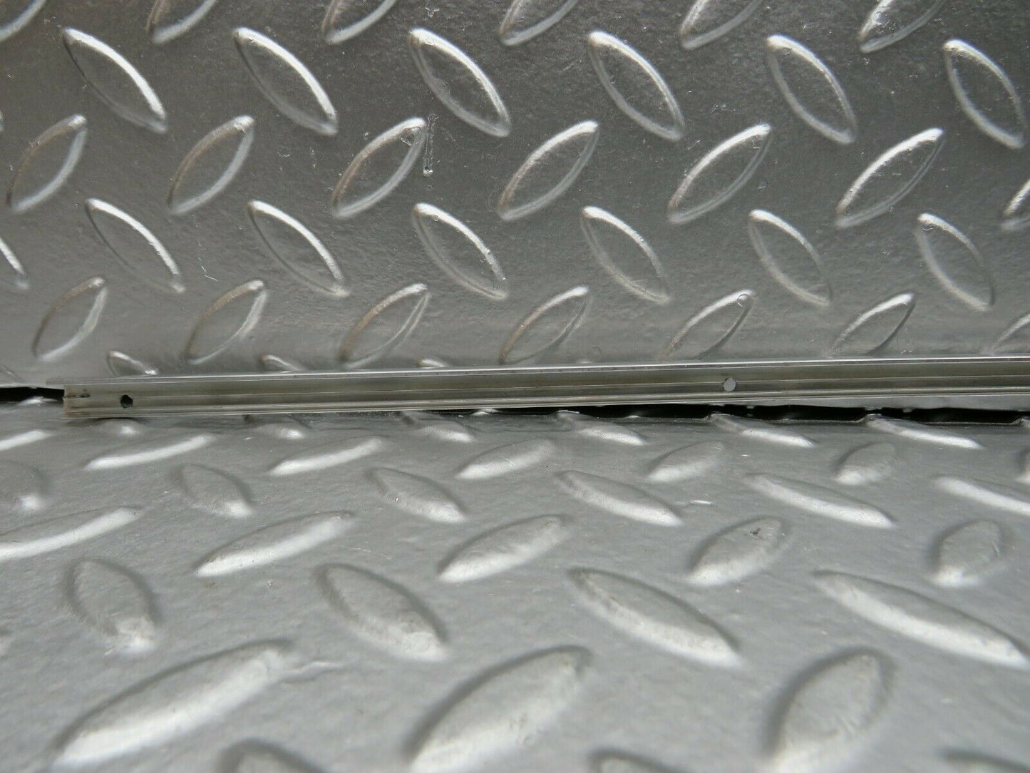 22586 Mercedes-Benz C124 E220 Coupe Sunroof Chrome Trim