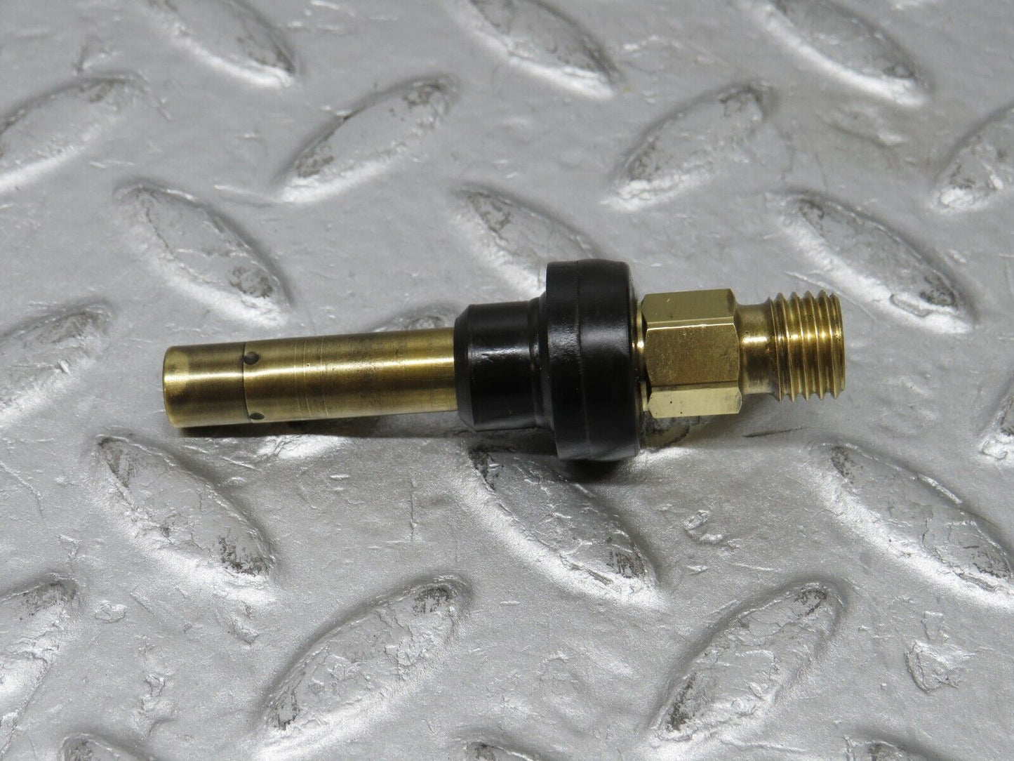 36702 Mercedes-Benz W201 190E Fuel Injector 0437502047