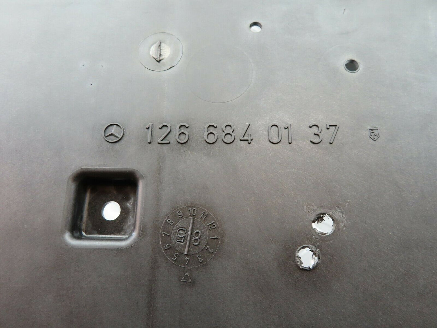 6141 Mercedes-Benz W126 380SE Front Floor Cover 1266840137