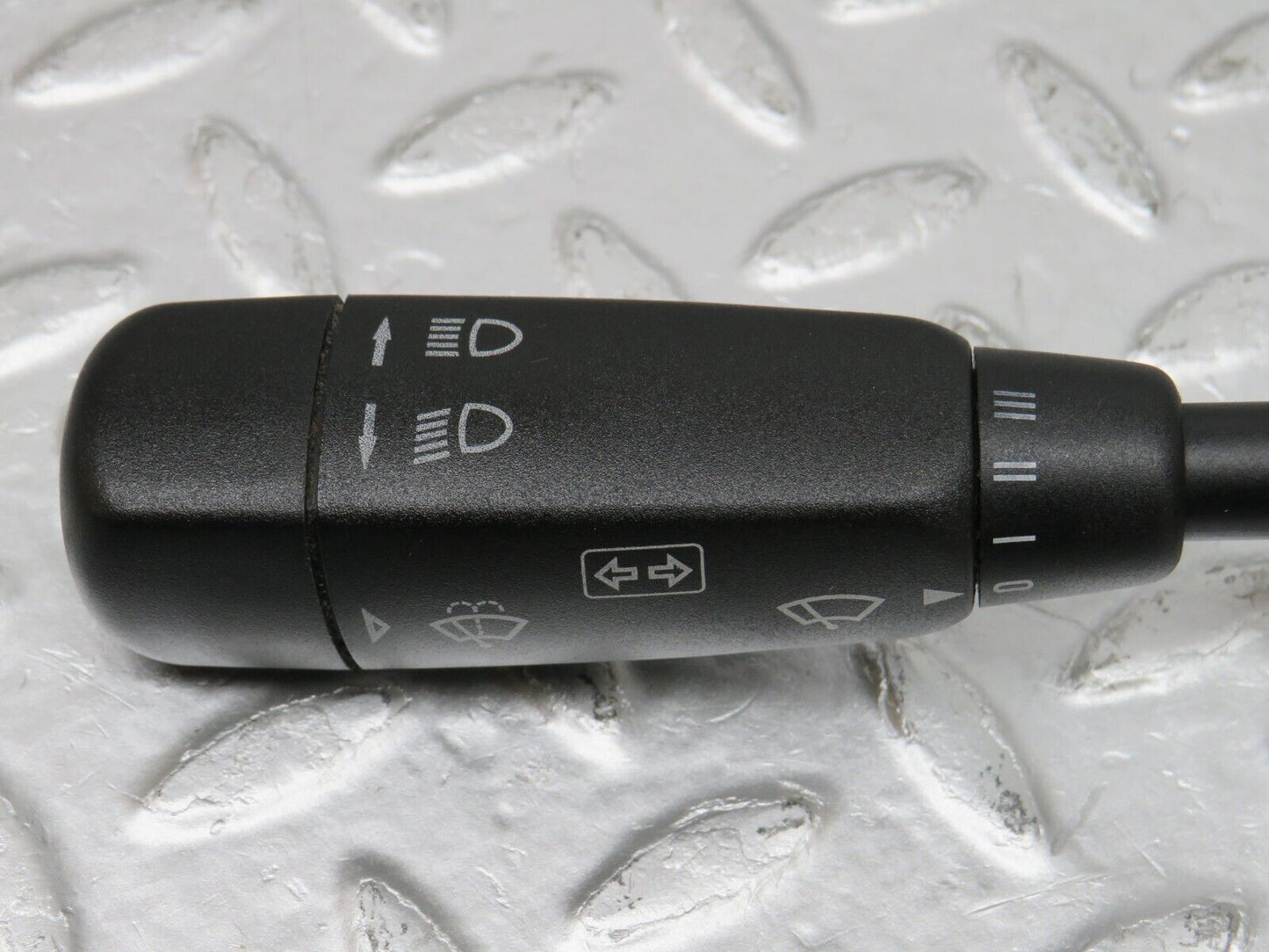 33283 Mercedes-Benz W202 C180 Indicator Wiper Stalk 2025400244