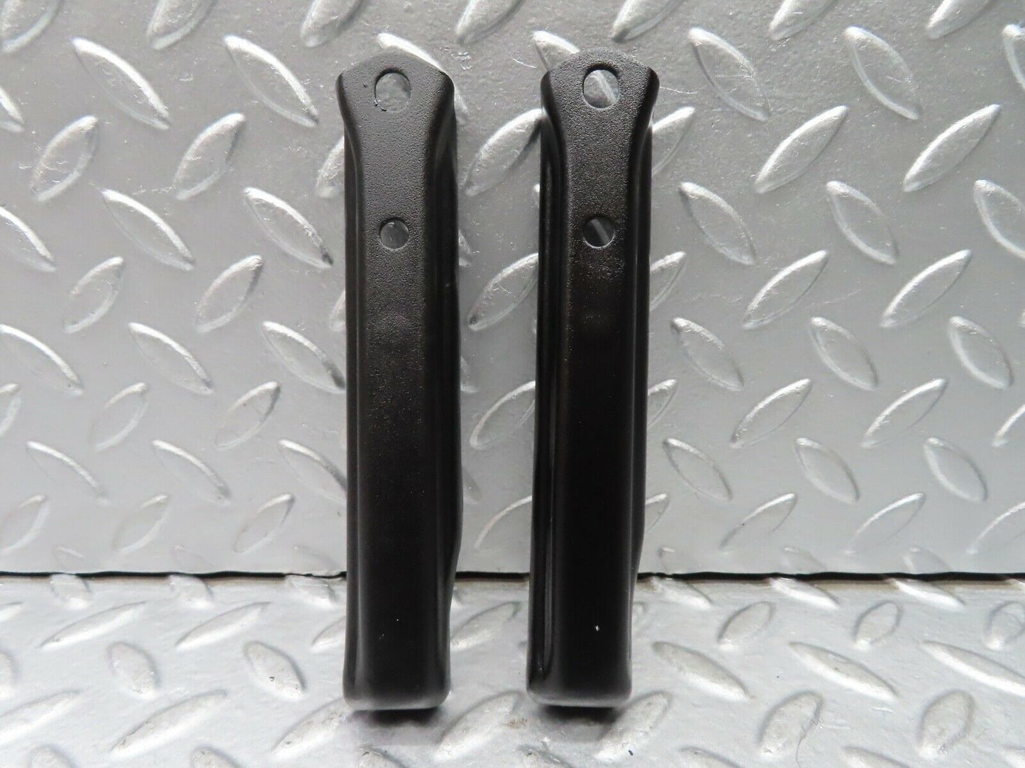 20027 Mercedes-Benz R129 300SL Coupe Air Intake Manifold Bracket