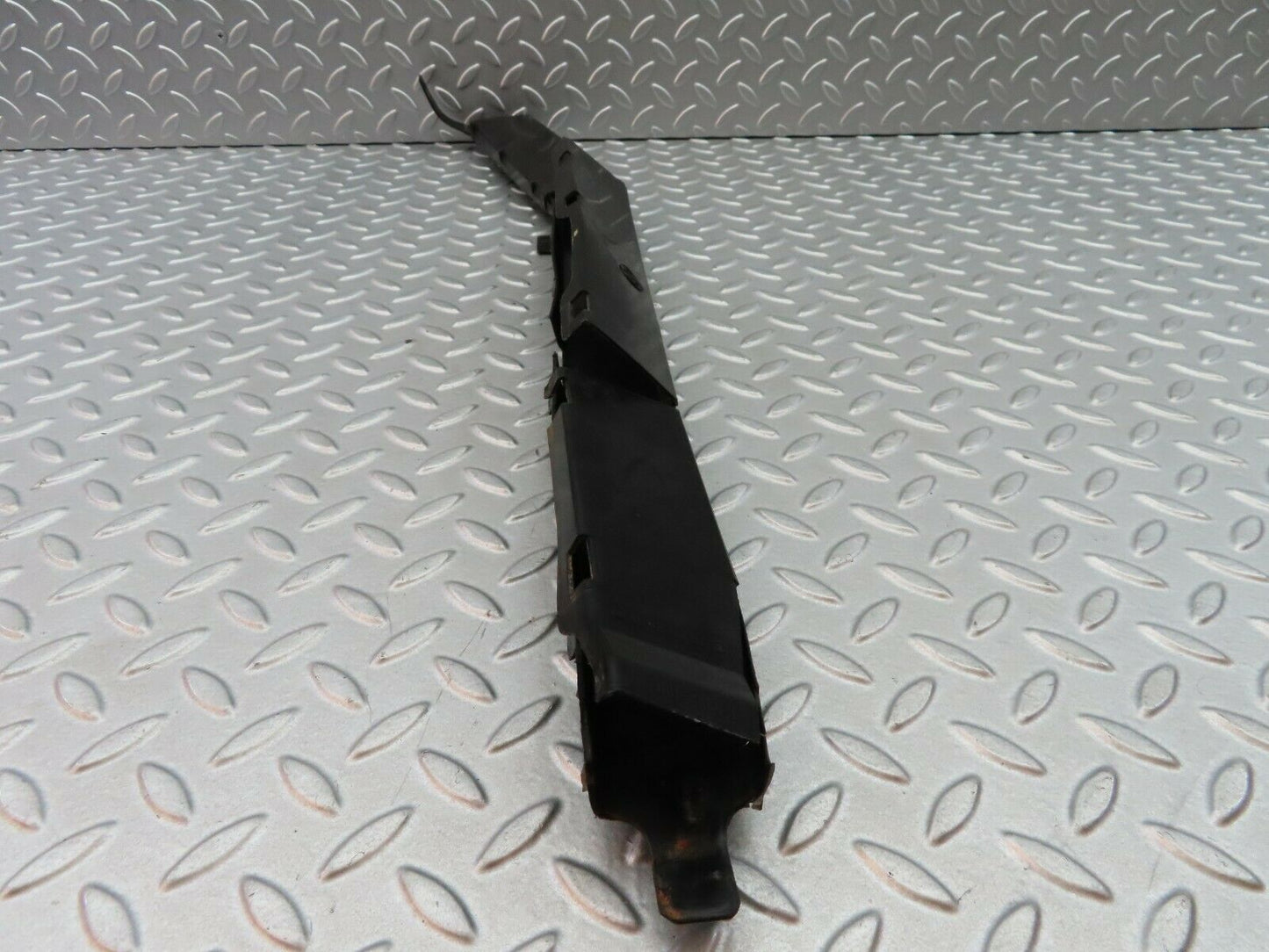 6235 Mercedes-Benz W126 380SE Floor Cable Duct Left Side 1268210536