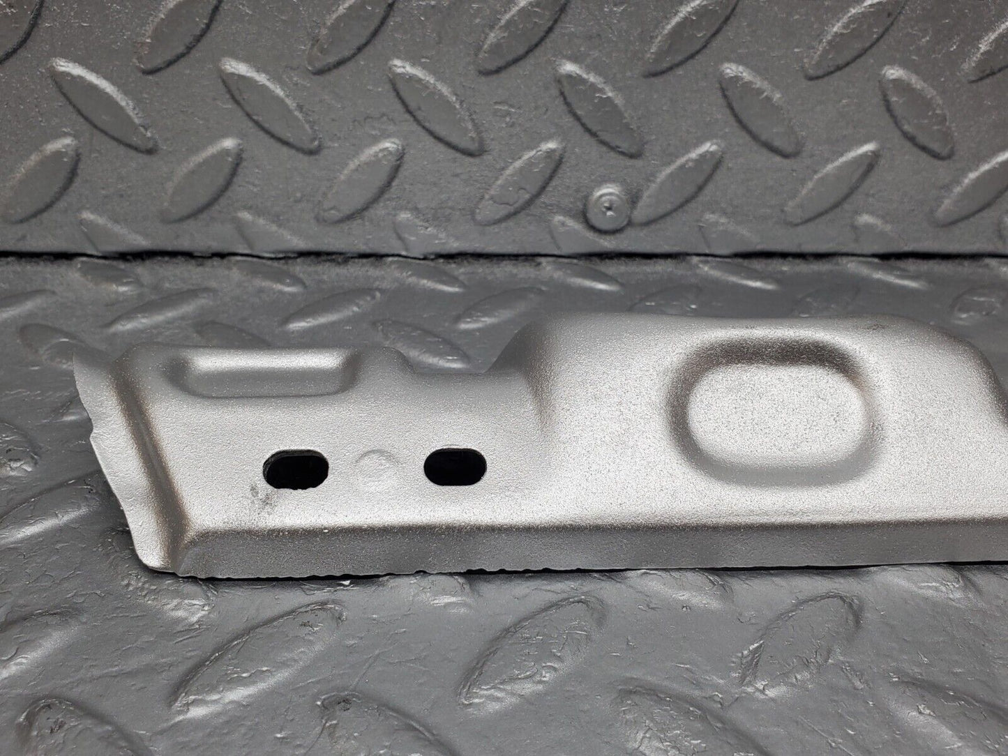 45901 Mercedes-Benz W126 420SE Exhaust Manifold Heat Shield