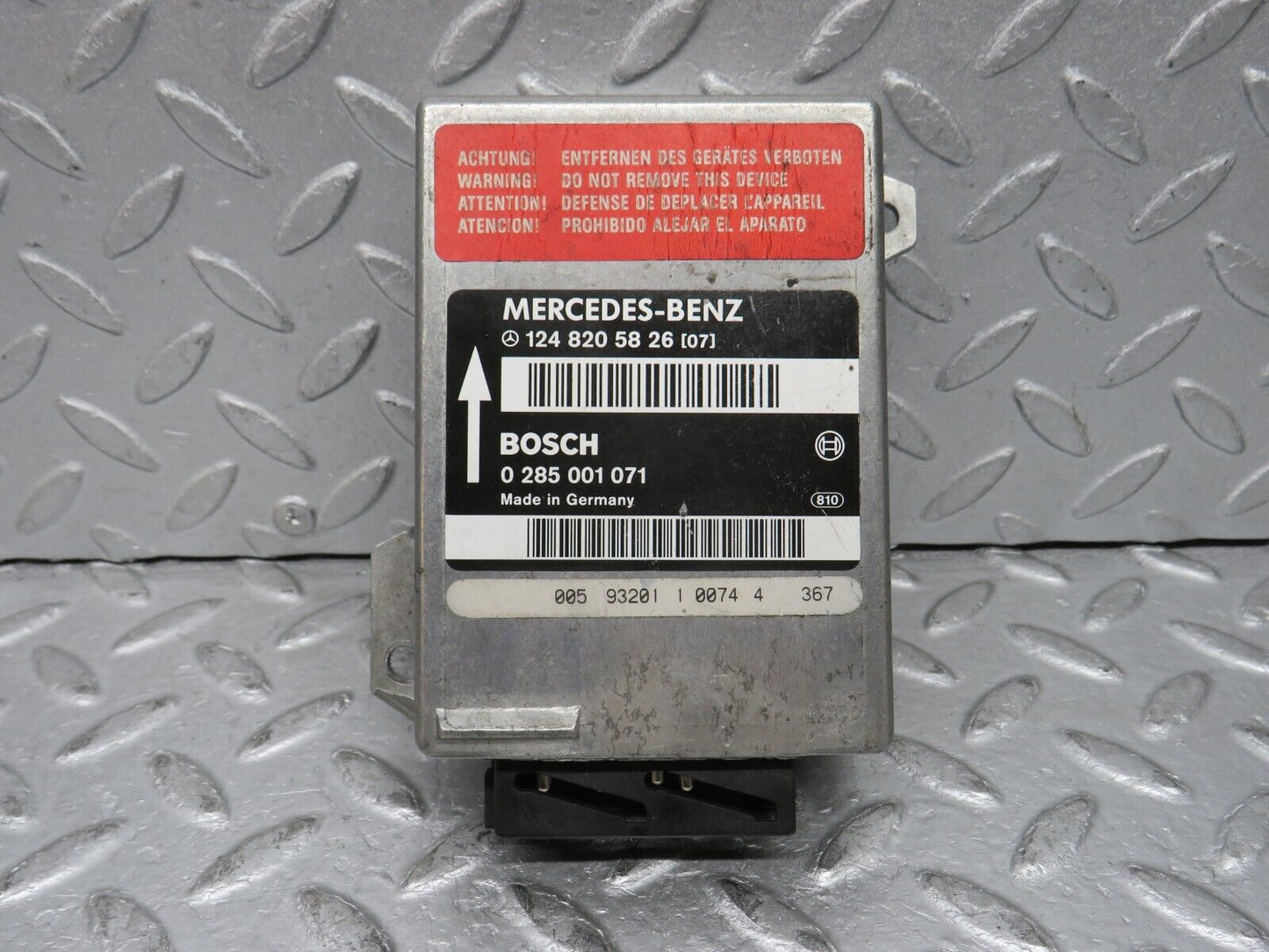 37901 Mercedes-Benz A124 320E Cabriolet Top Roll Bar Module 1248205826 0285001071