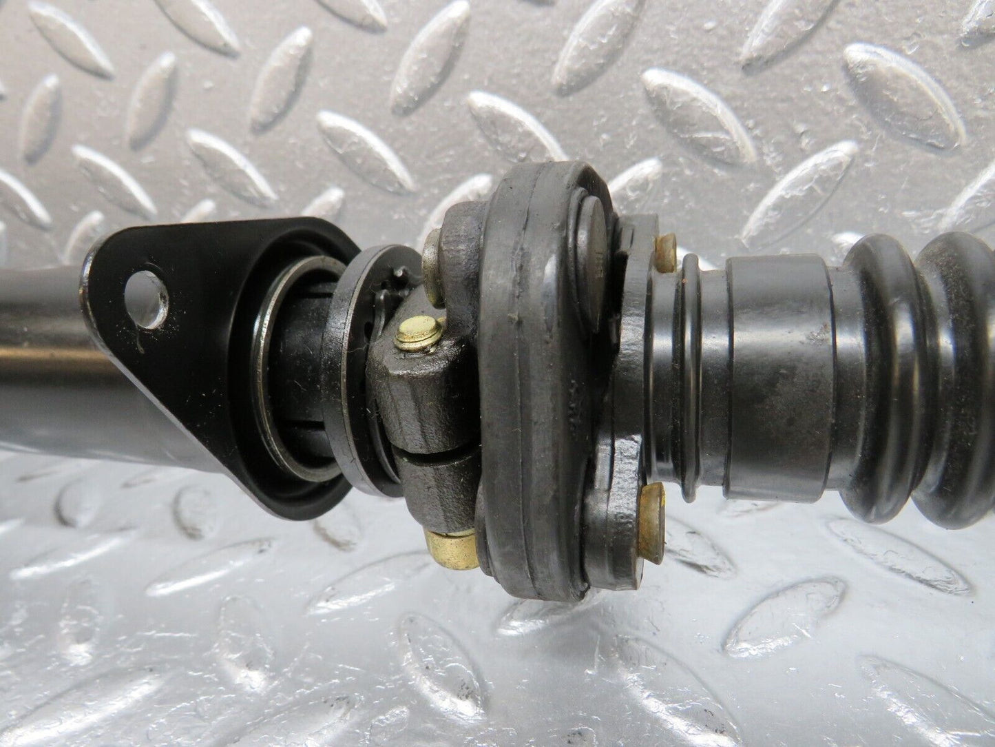 34117 Mercedes-Benz W124 260E Steering Column RHD