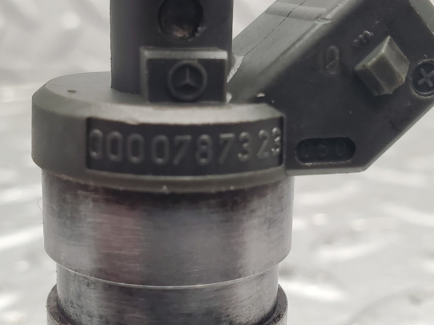 46977099