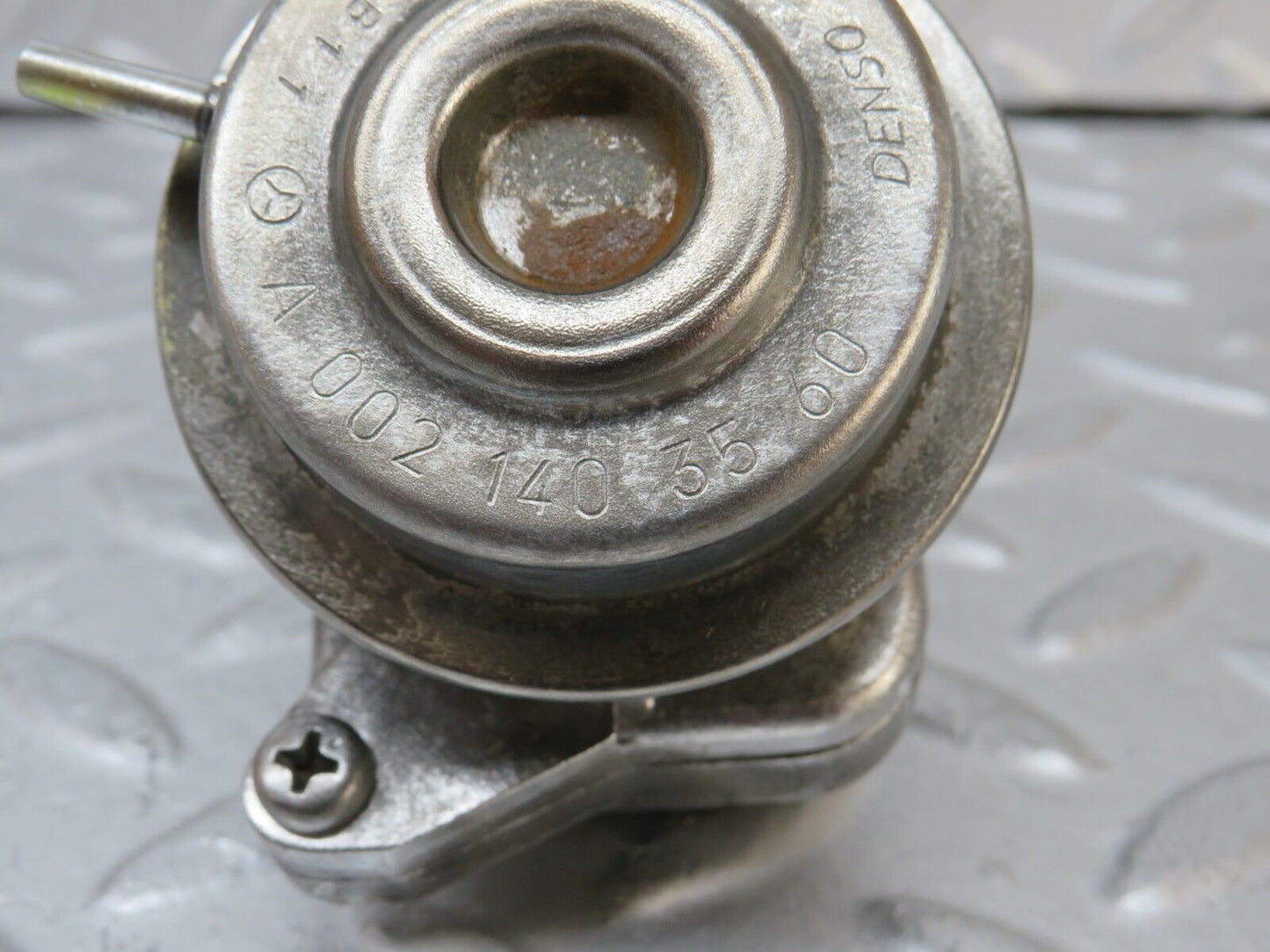 34942 Mercedes-Benz W210 320E Exhaust Gas Recirculation Valve EGR 0021403660