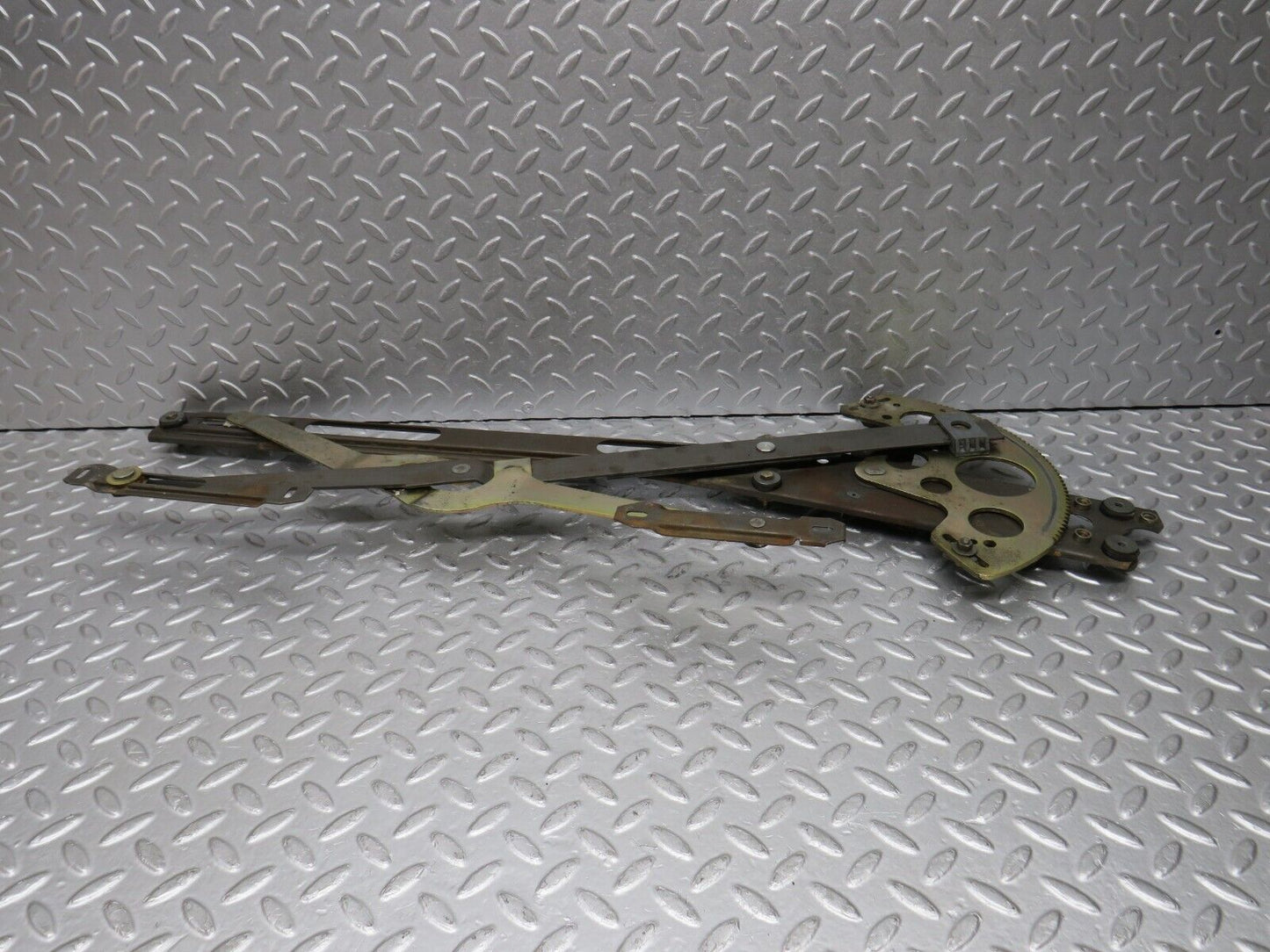 39275 Mercedes-Benz R107 500SL Front Left Power Window Regulator