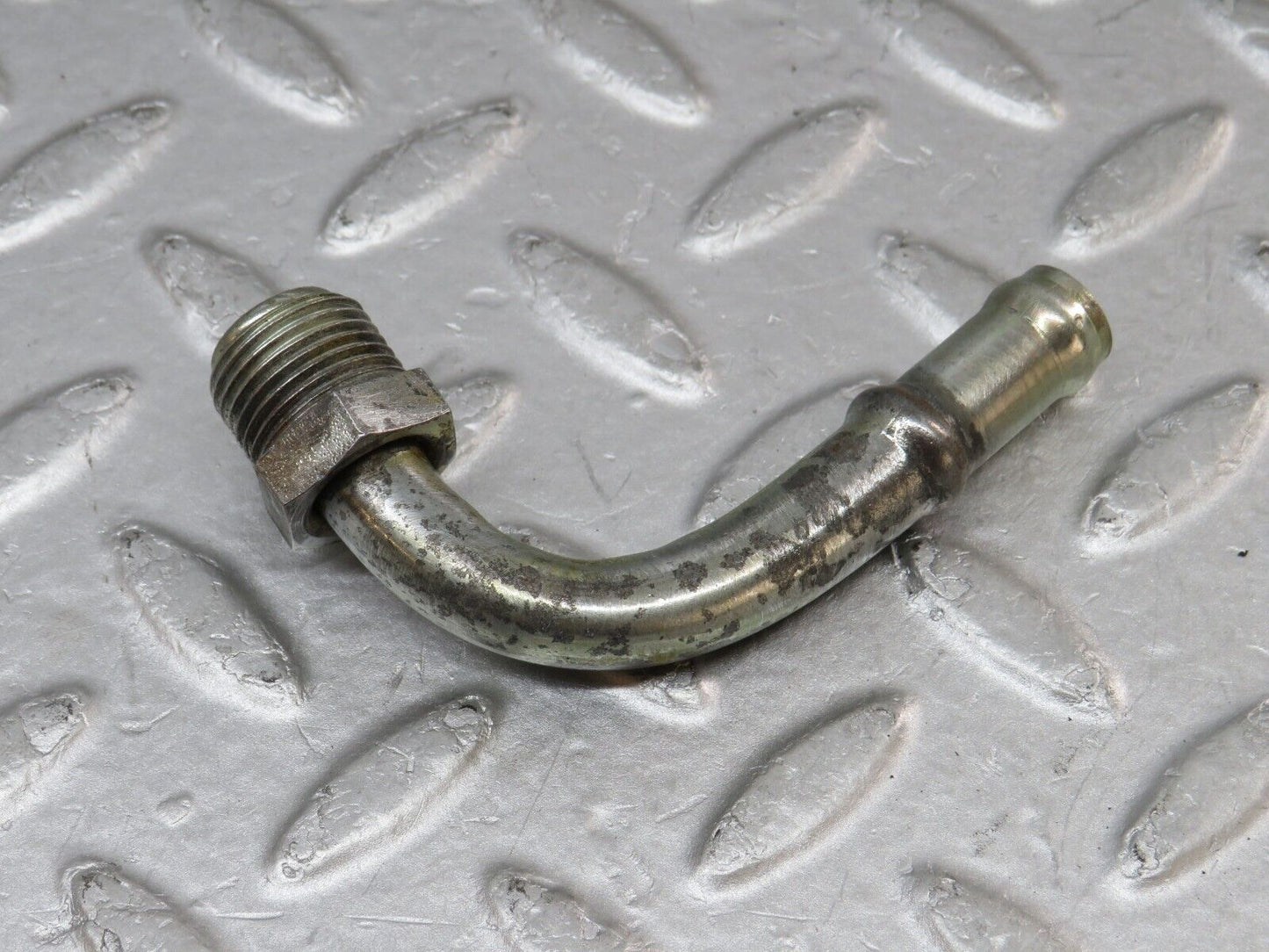 36306 Mercedes-Benz W126 420SE Power Steering Hose Pipe