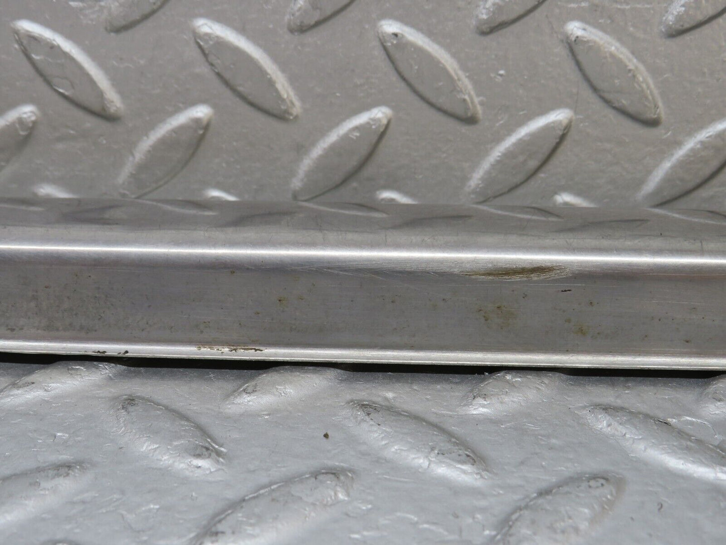 35767 Mercedes-Benz W108 Front Left Door Sill Chrome