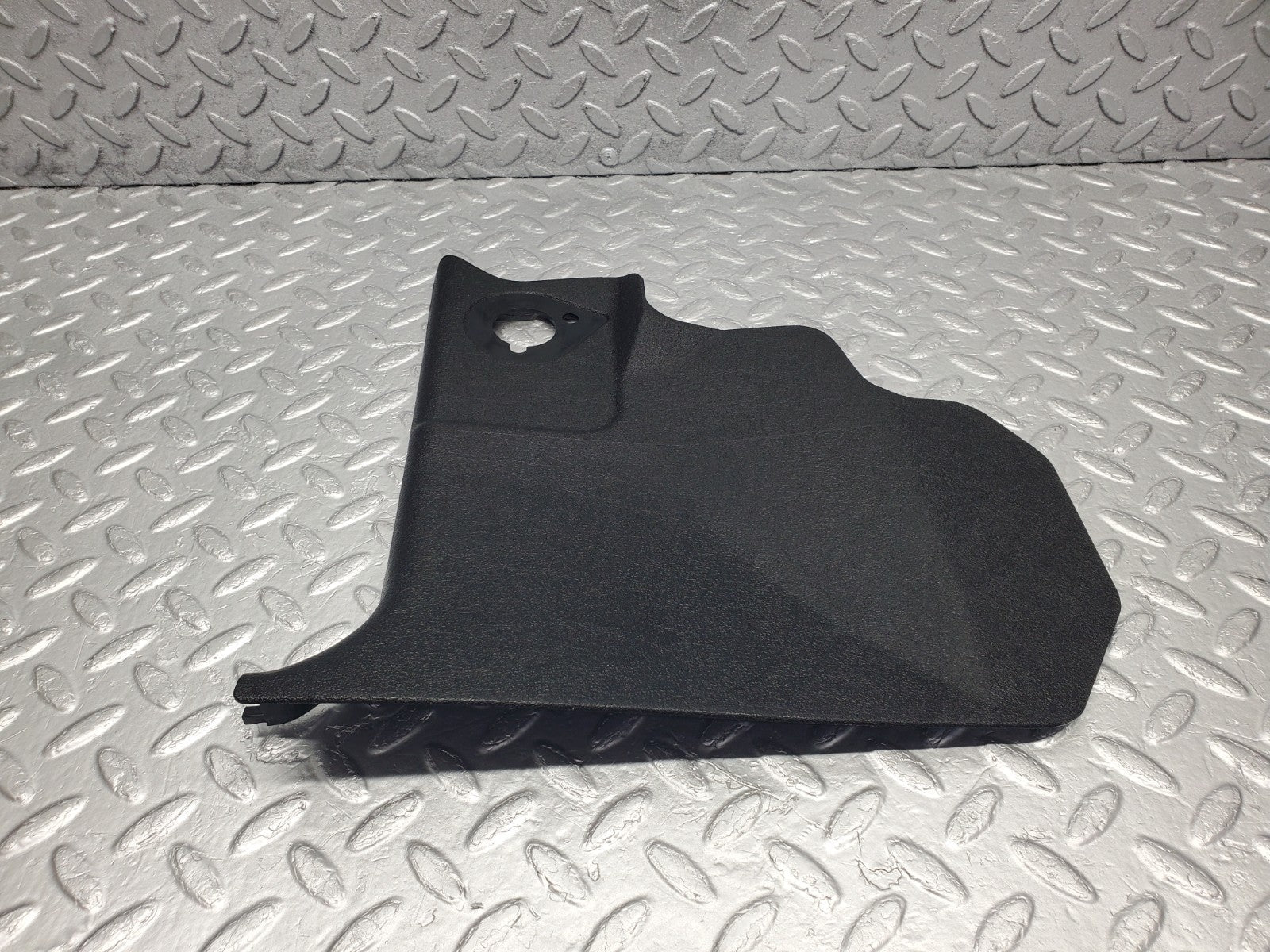 W201 Baby Benz kick panel left black used OEM