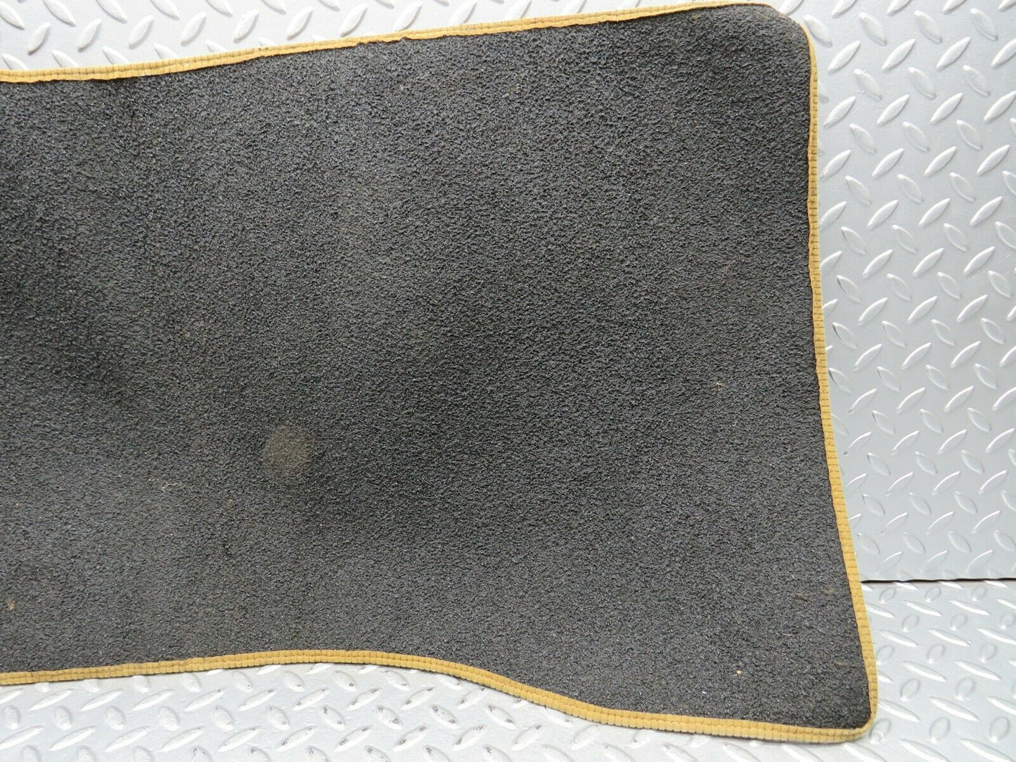 22131 Mercedes-Benz S123 280TE Wagon Front Left Passenger Side Floor Mat
