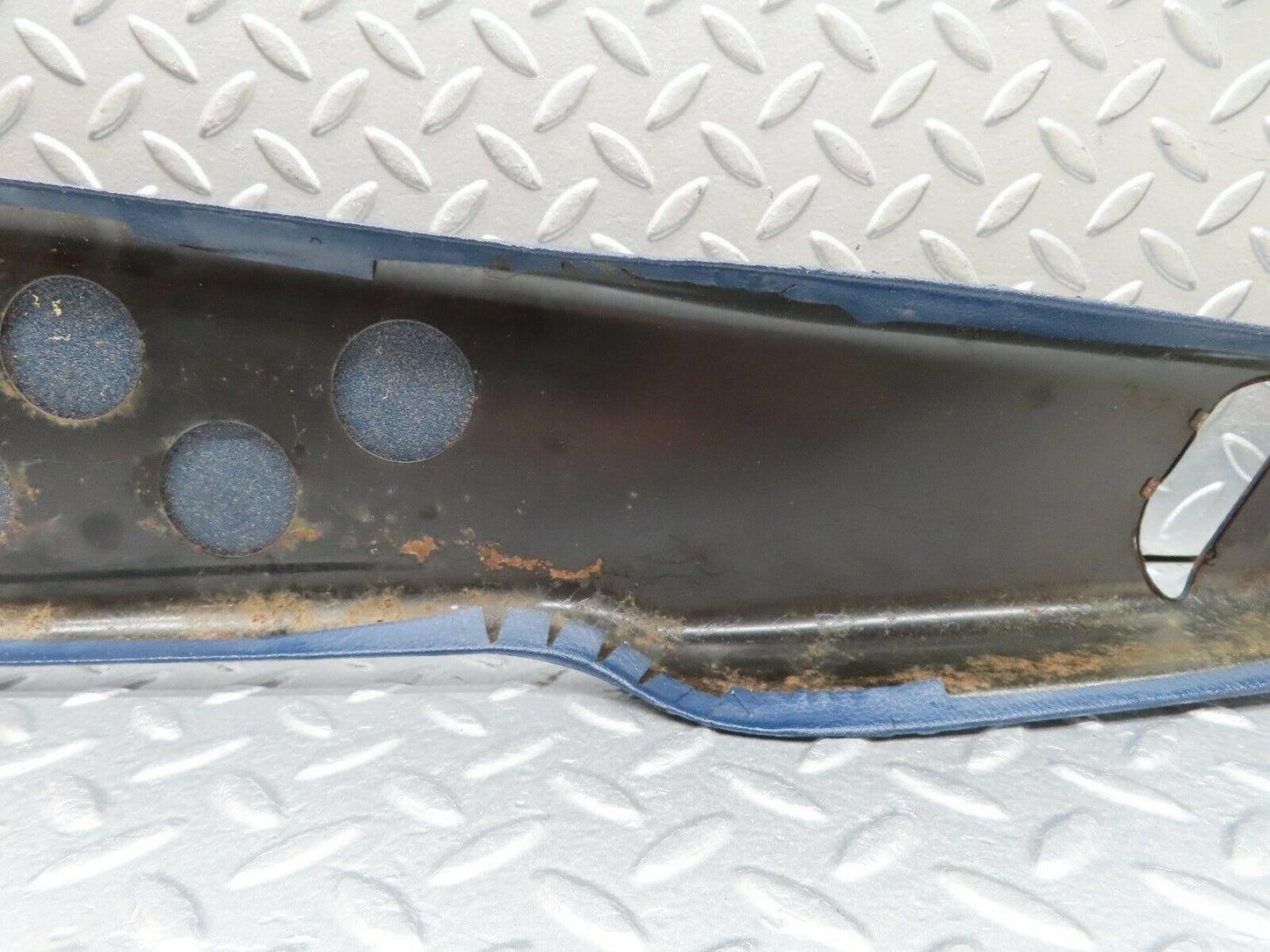 17904 Mercedes-Benz W123 200 B Pillar Cover Left Side Blue