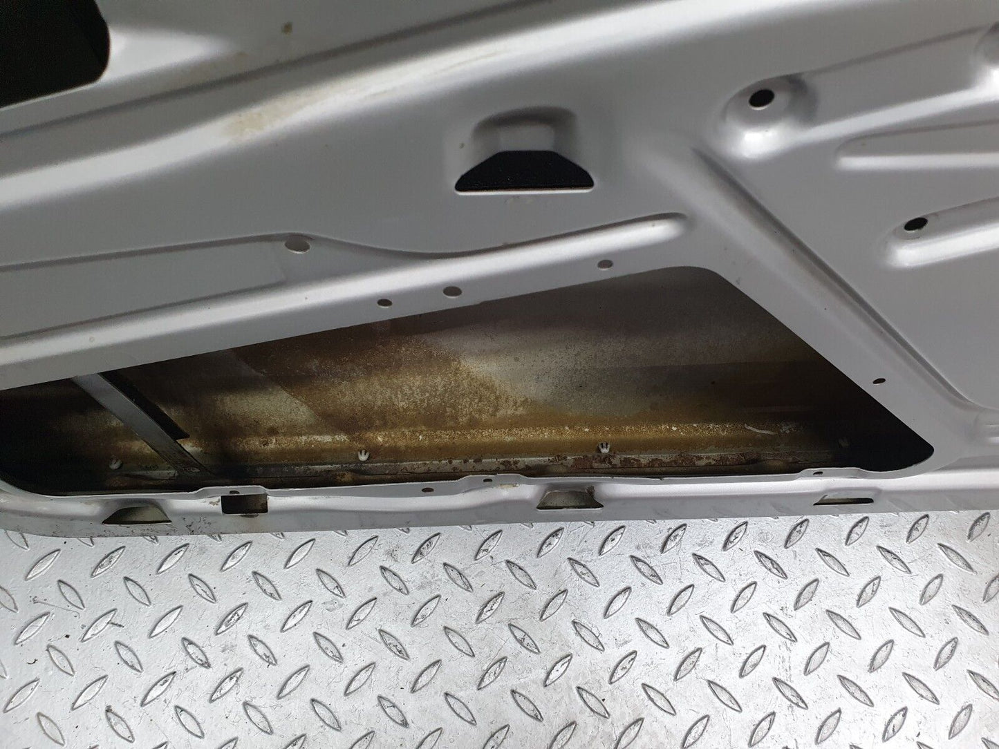 42971 Mercedes-Benz W201 190 2.0L Front Left Door