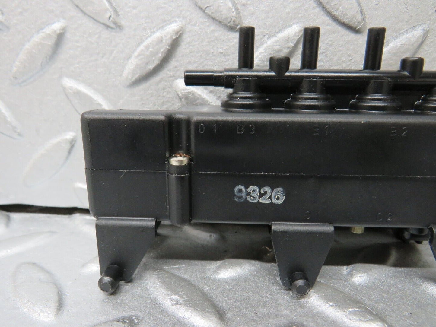 38067 Mercedes-Benz A124 320E Cabriolet Climate Control Module 1248001378