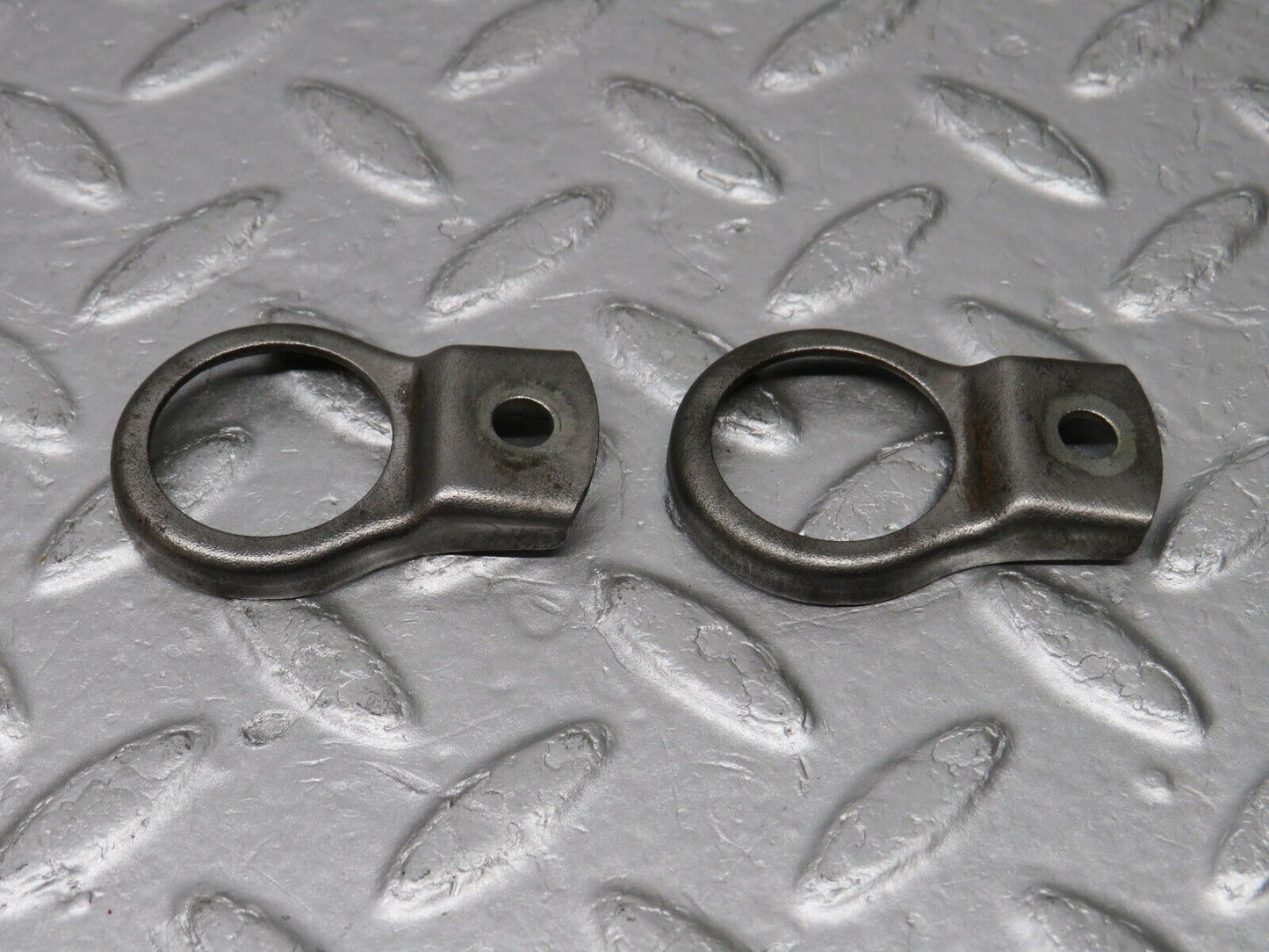 37567 Mercedes-Benz W109 300SEL Fuel Injector Bracket