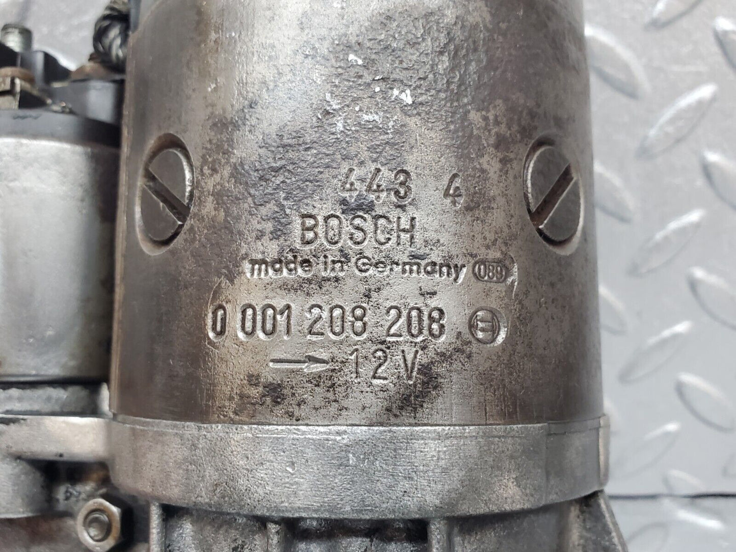 44484 Mercedes-Benz W123 280E Starter Motor Bosch 0001208208 0331303003