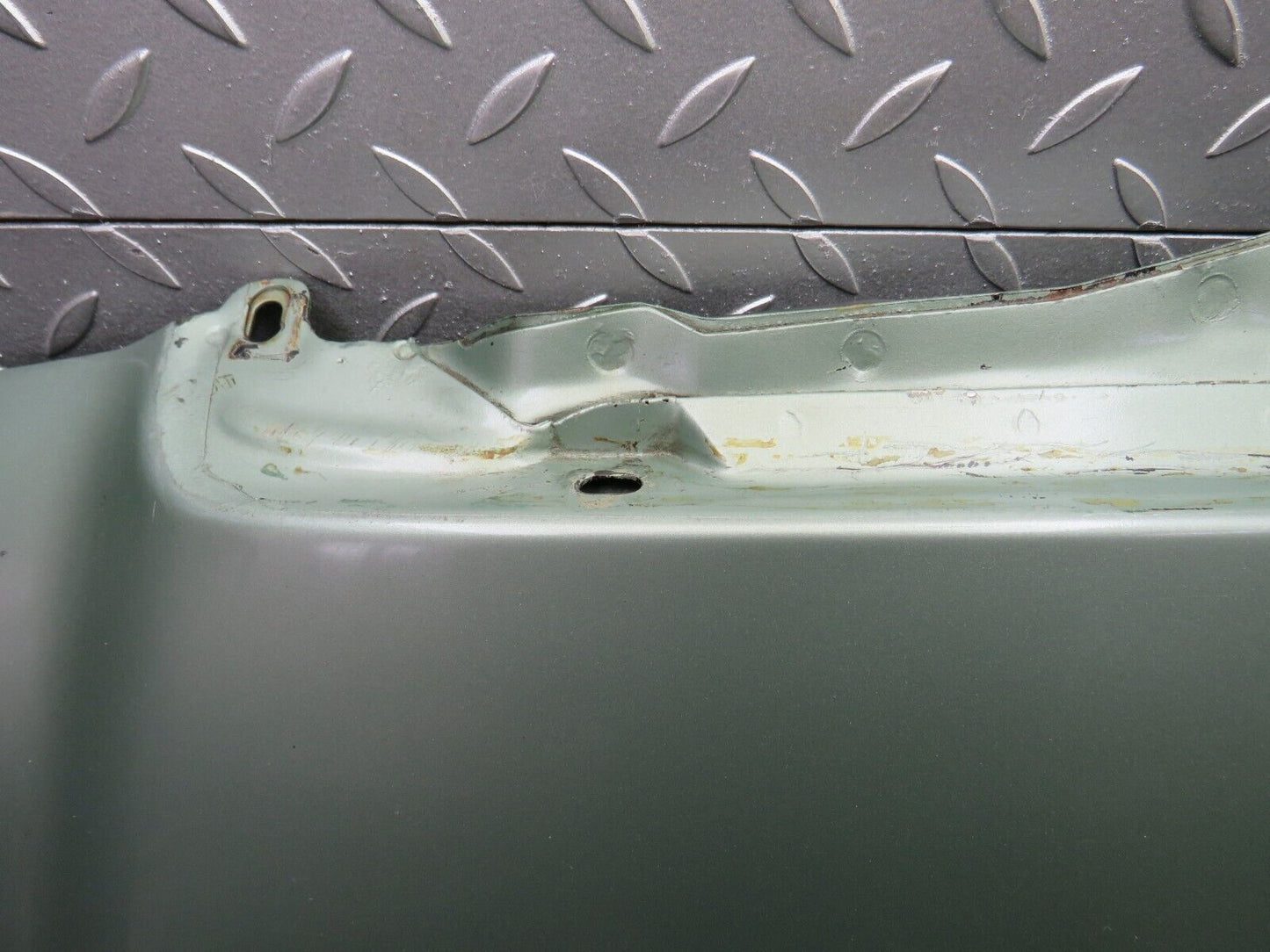 34255 Mercedes-Benz W124 260E Bonnet