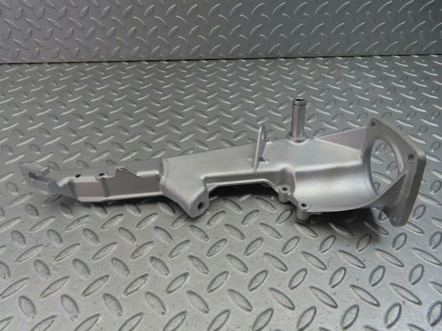 8520 Mercedes-Benz R107 Brake Pedal Bracket 1072941101