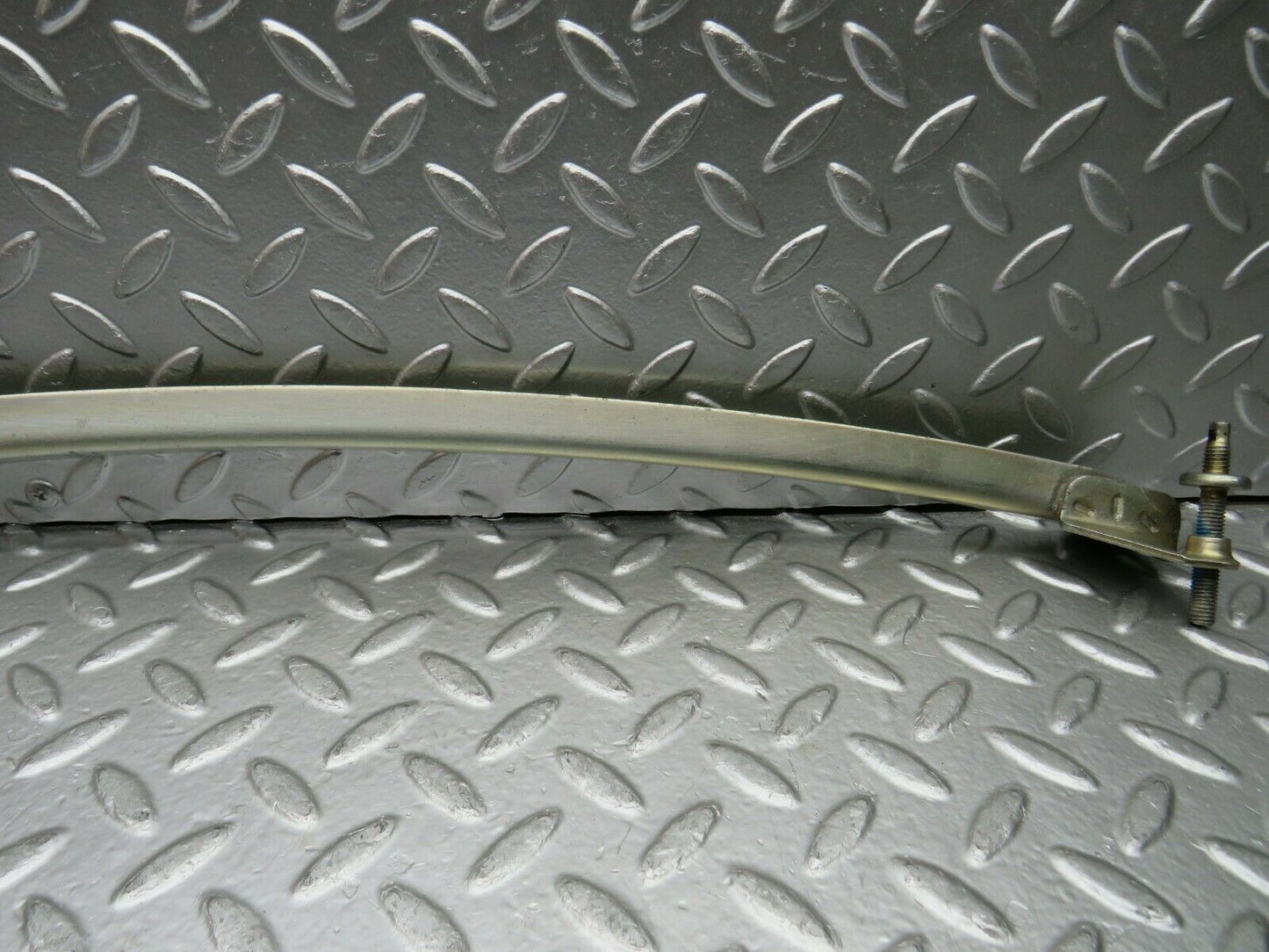 22534 Mercedes-Benz C124 E220 Coupe Left Door Window Channel