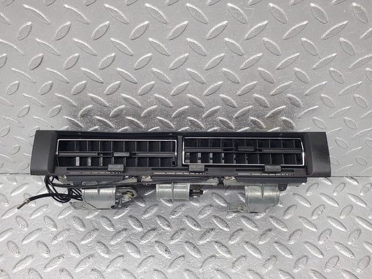 45925 Mercedes-Benz W126 420SE Dashboard Centre Air Vent 1268300654 1268310030 1268310130