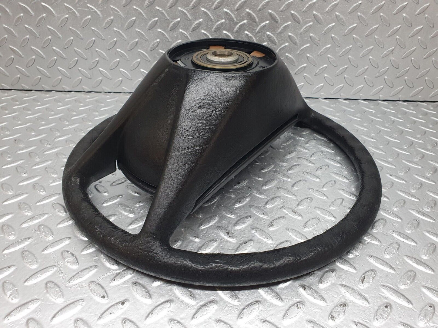 43887 Mercedes-Benz C123 230CE Coupe Steering Wheel 1264640017