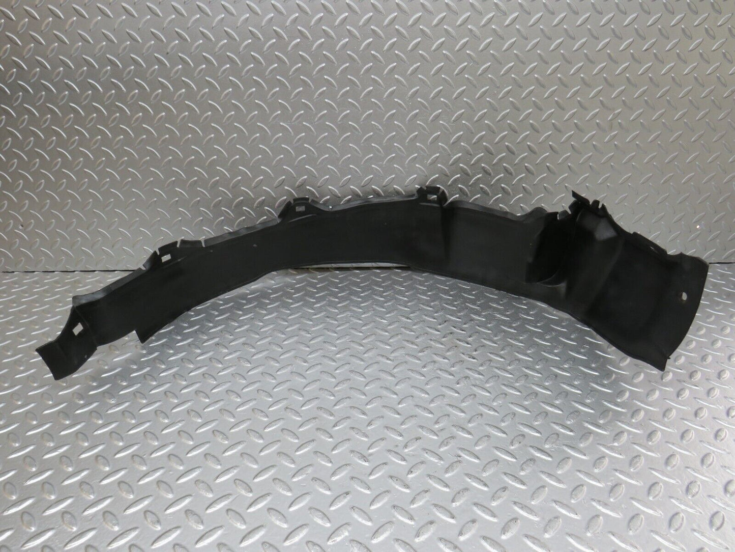 34257 Mercedes-Benz W201 190E Inner Mudguard Panelling Front Right 2018840235