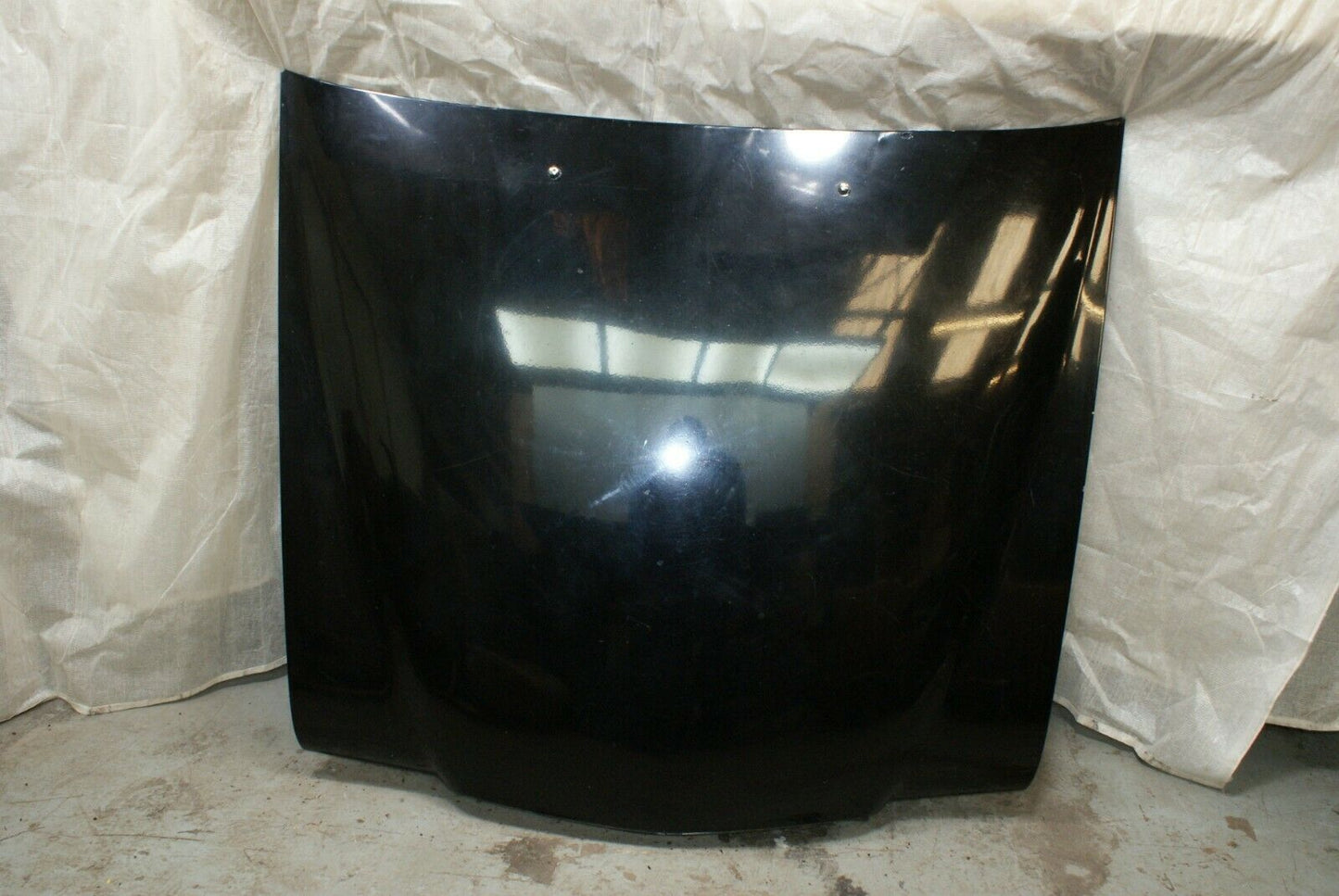 3243 Mercedes-Benz W115 220D Bonnet