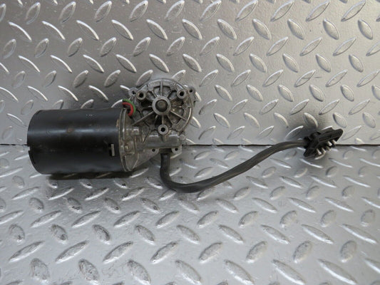 26923 Mercedes-Benz W123 240D Wiper Motor Bosch 0390341077