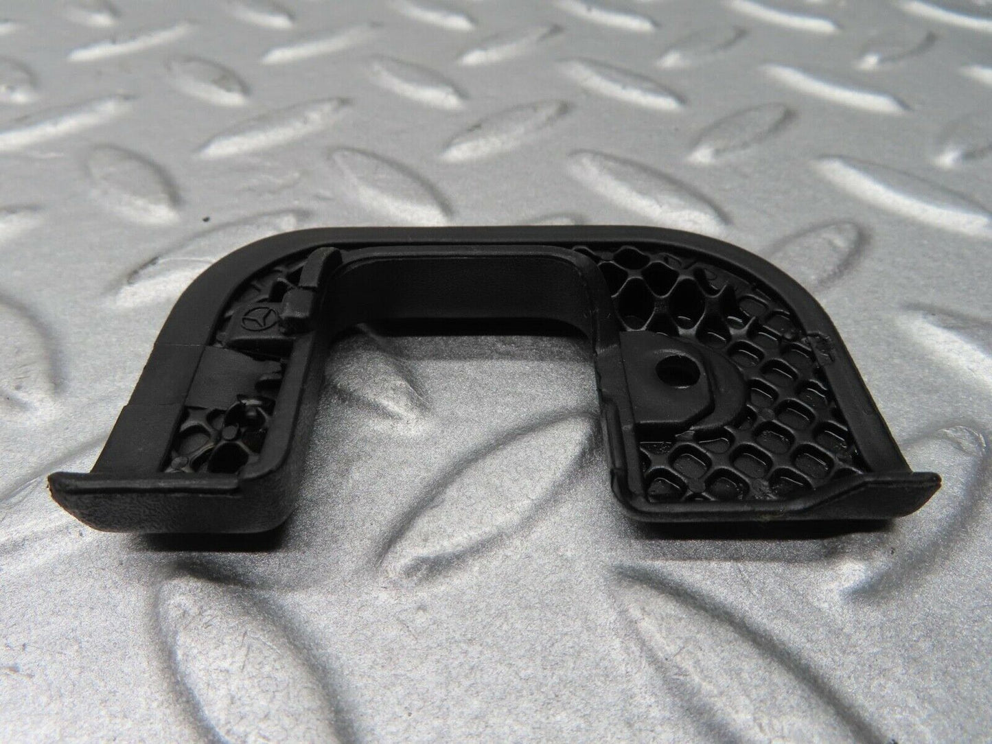 14594 Mercedes-Benz W201 190E Right Door Lock Cover