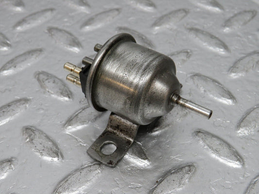 0781 Mercedes-Benz C107 350SLC Coupe Vacuum Check Valve