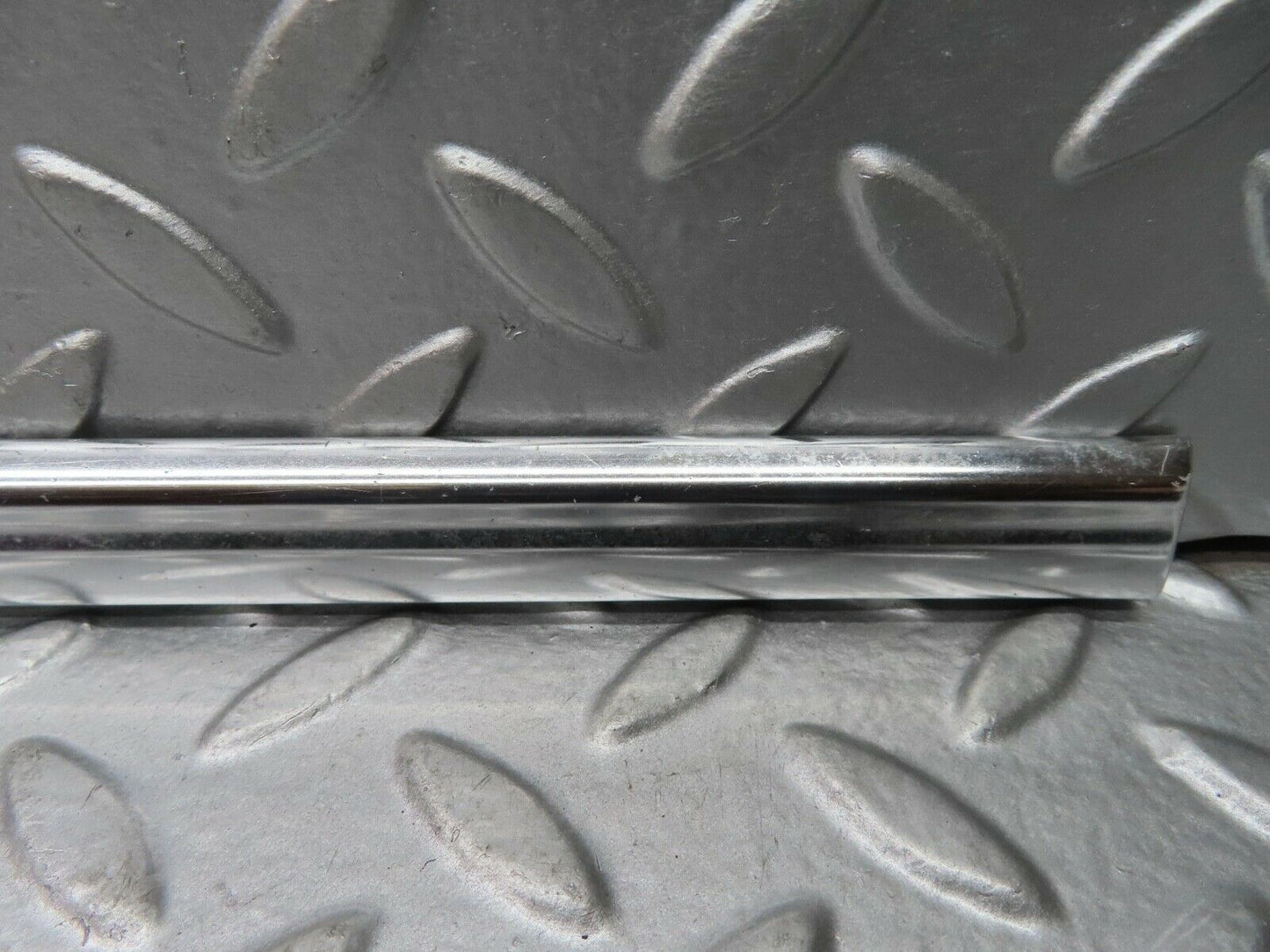 21039 Mercedes-Benz W123 230E Rear Right Door Chrome Moulding Trim