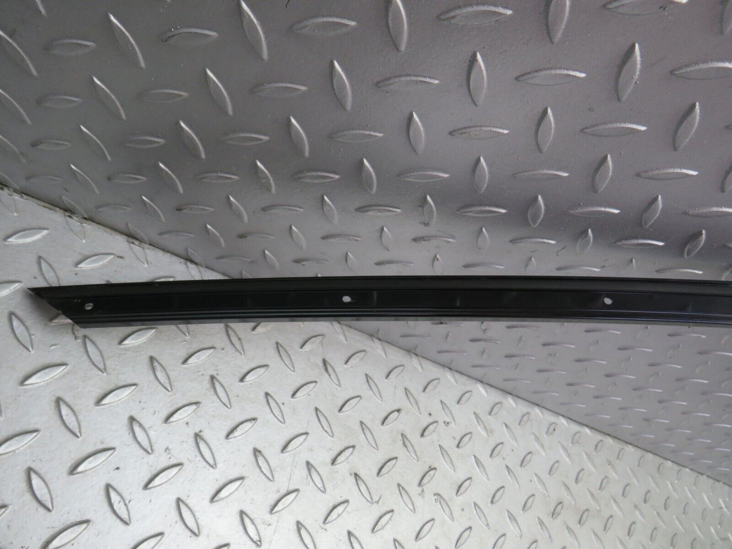26625 Mercedes-Benz C124 220CE Coupe Roof Chrome Trim Right Side
