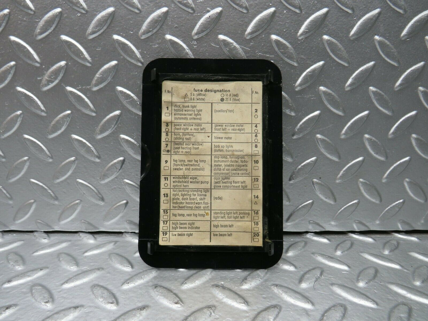 22791 Mercedes-Benz C107 450SLC Coupe Fuse Box Cover