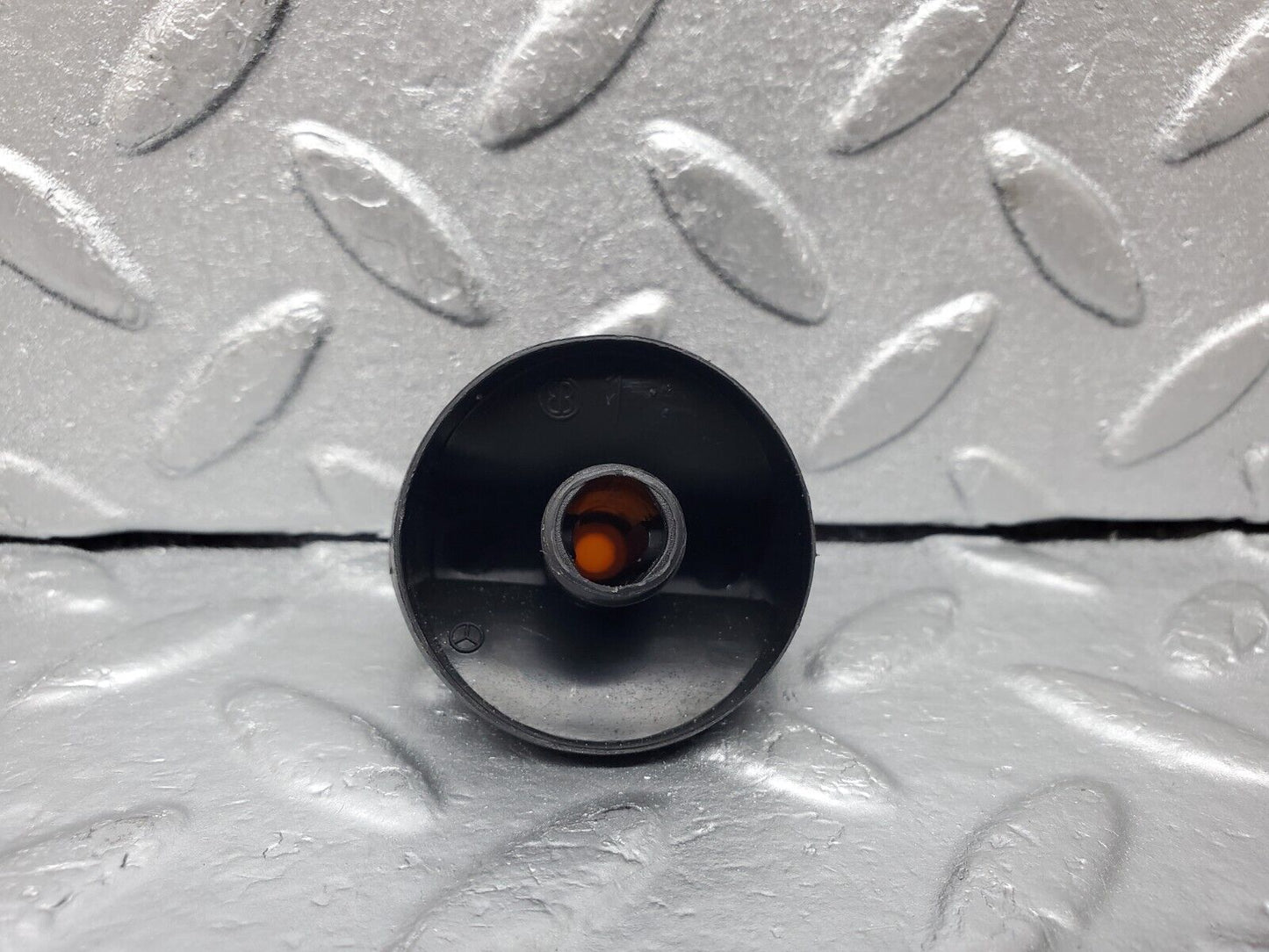 44860 Mercedes-Benz W124 220E Headlight Knob