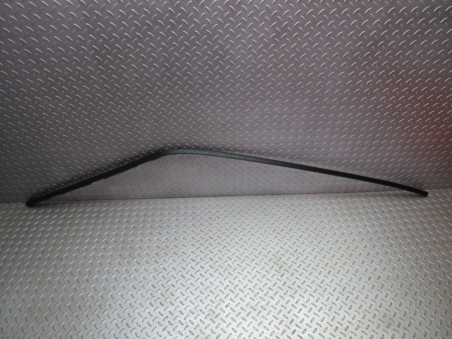 31884 Mercedes-Benz W201 190LE Left Side Roof Trim Moulding 2016980598