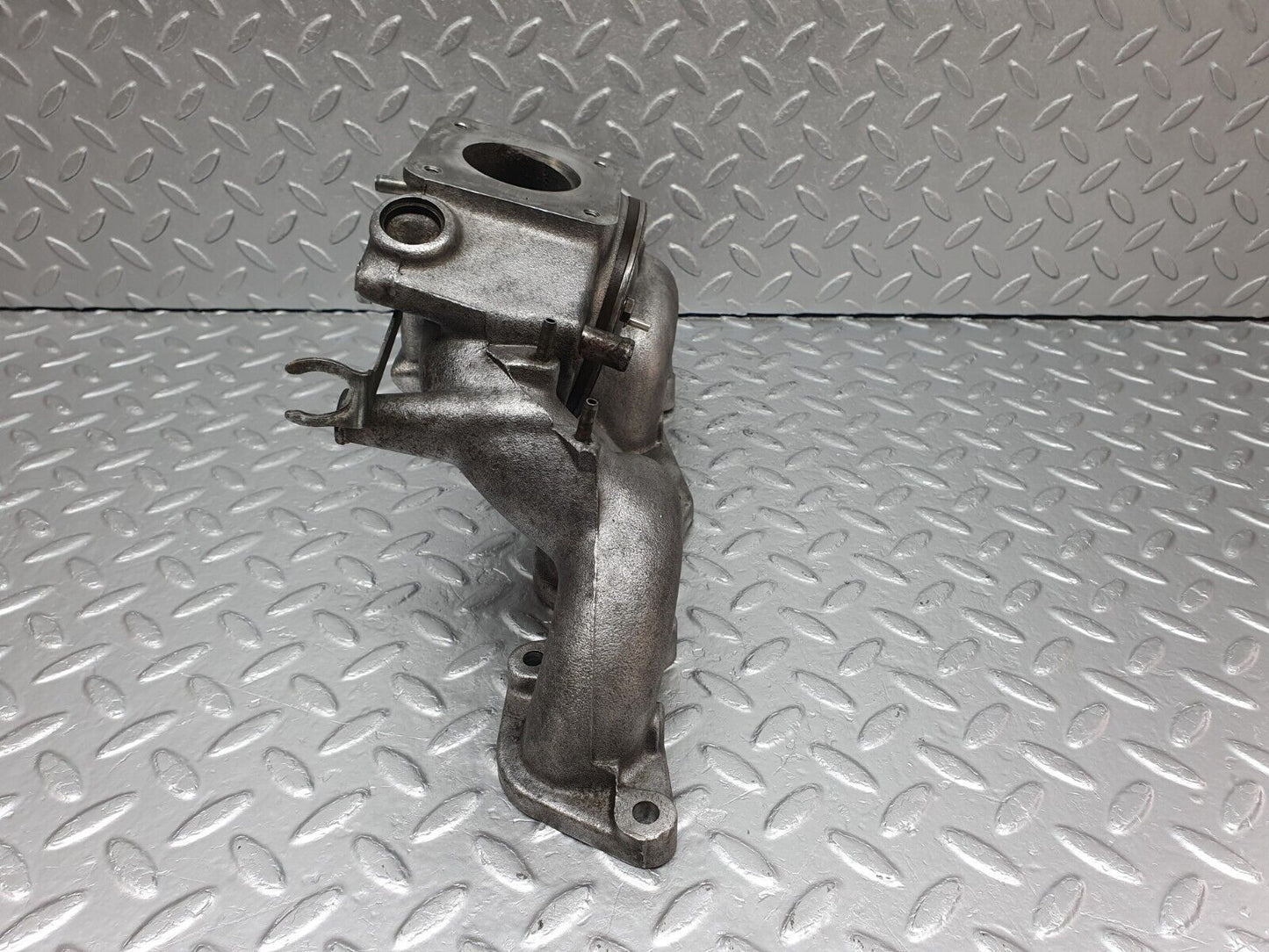 41582 Mercedes-Benz W124 200E Air Intake Manifold 1021411601 1021411319
