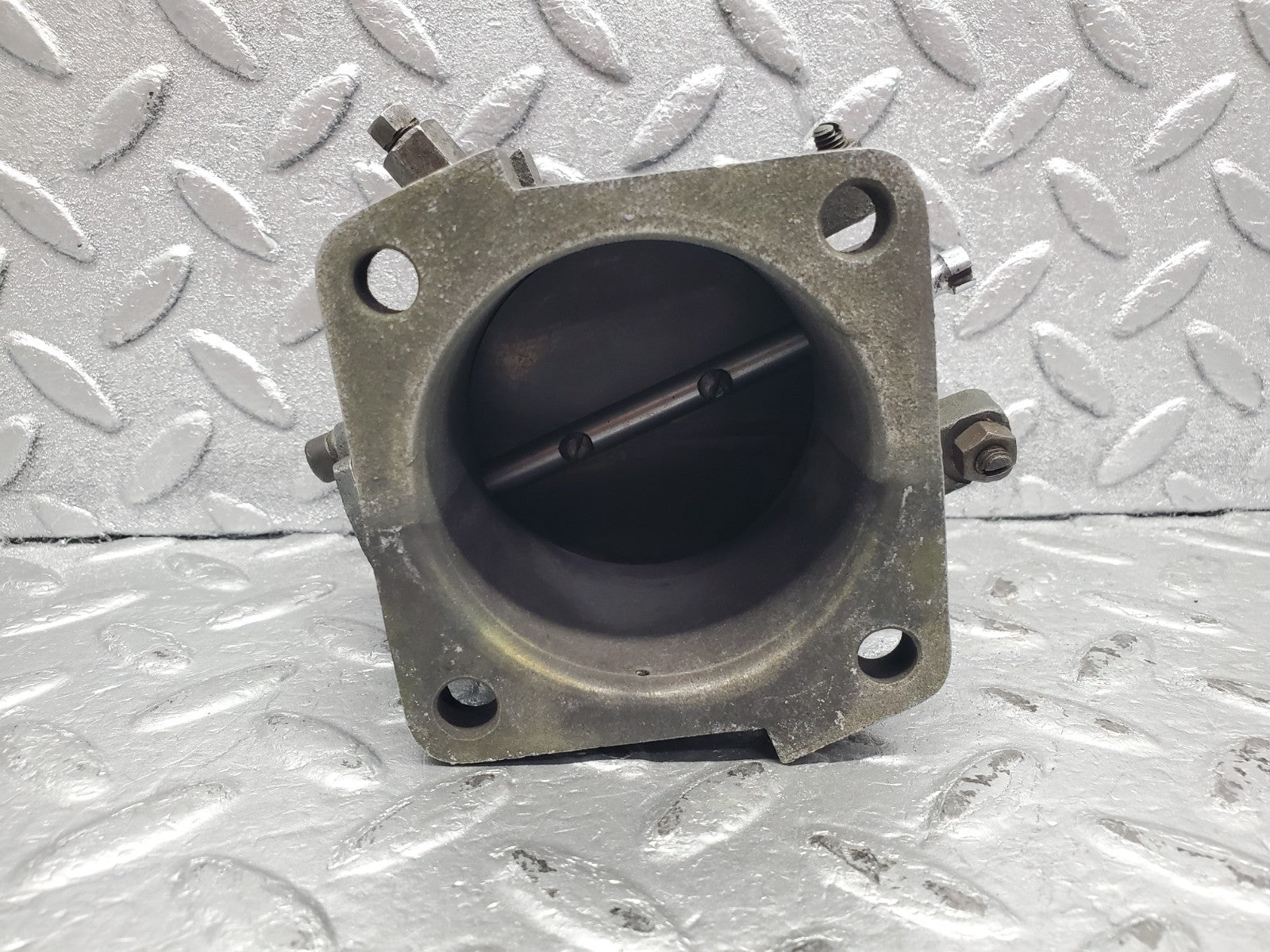 W112 throttle body valve used OEM